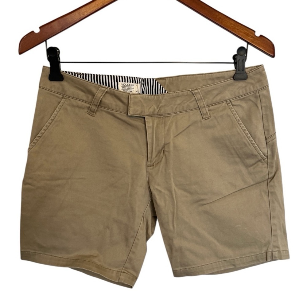 Volcom Women's Tan Shorts size 3